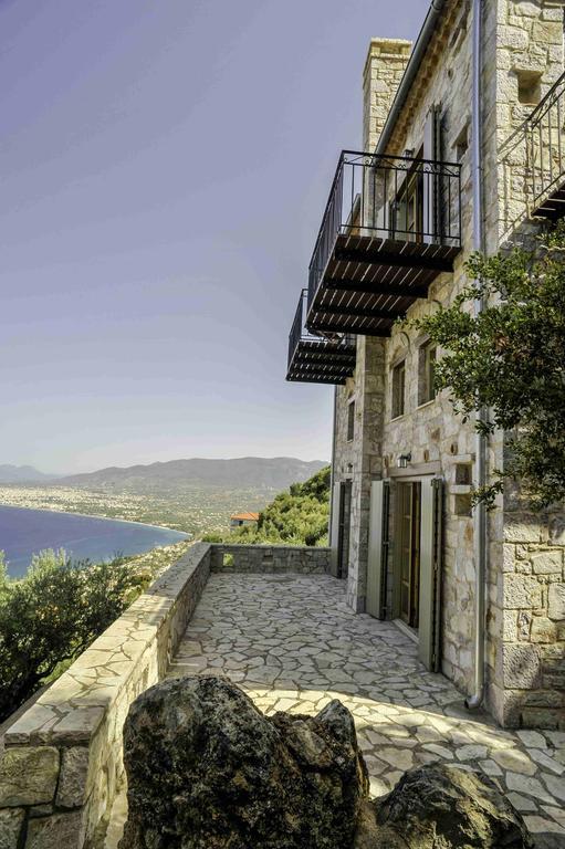 Diotima Homes Kalamata Extérieur photo