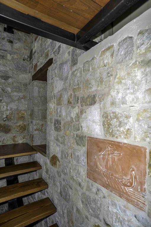Diotima Homes Kalamata Extérieur photo